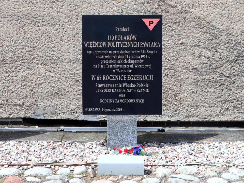 2019_Warszawa_Pawiak,_15