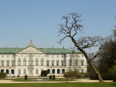 2019_Warszawa_Ogród_Krasińskich,_21
