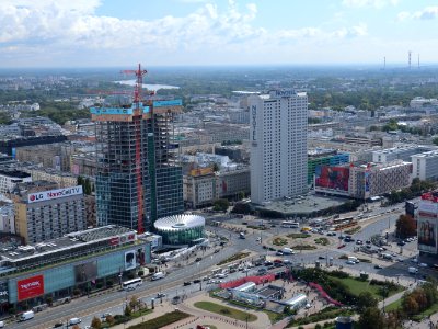 2019_Warszawa_widok_z_PKiN_na_Centrum,_1