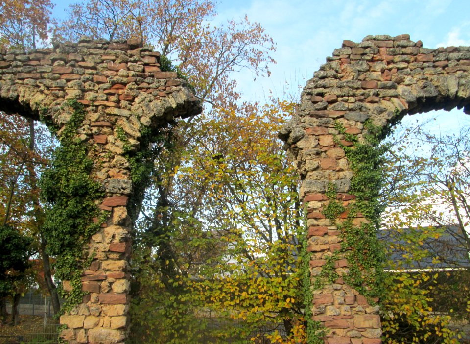 20181102Römisches_Aquädukt