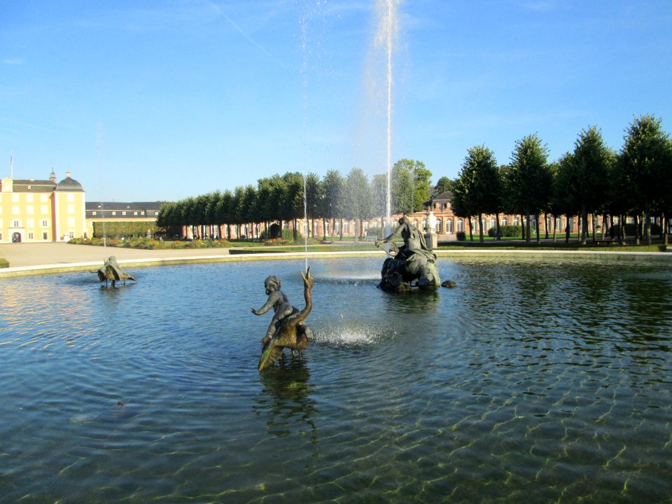 20180920Arionbrunnen_Schwetzingen4