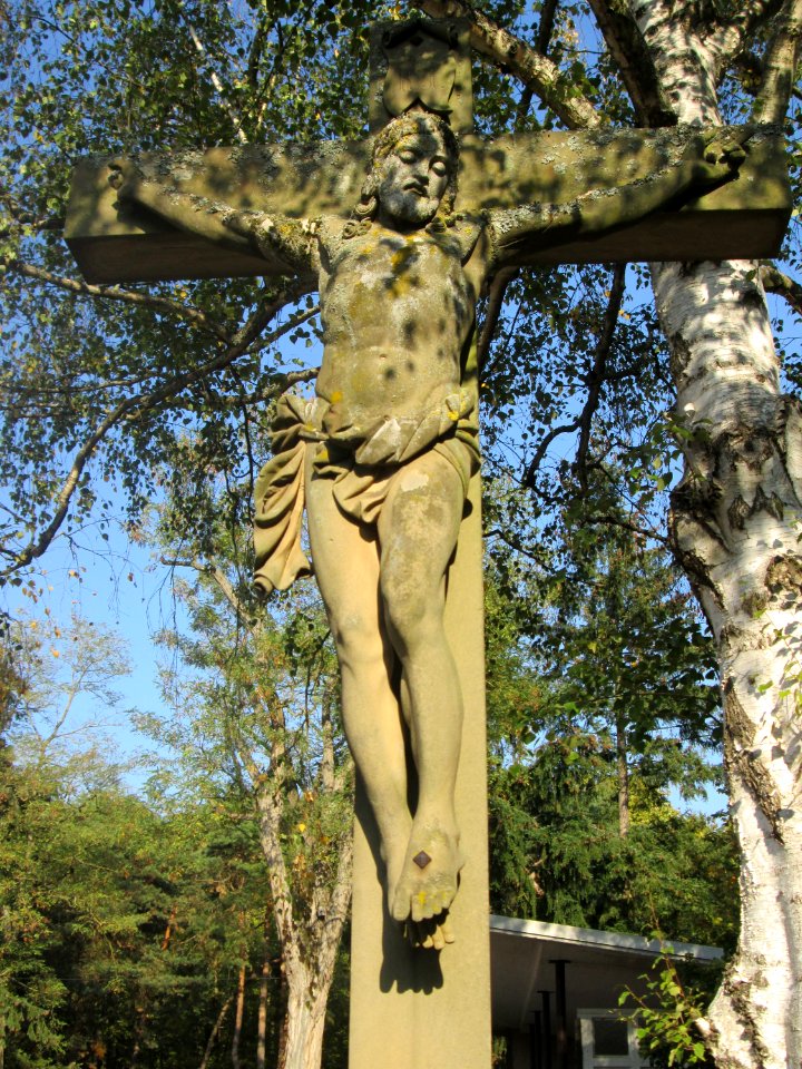 20181007Friedhofskreuz_Hockenheim