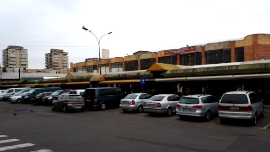 20171005_095428_central_market_bacau_october_2017