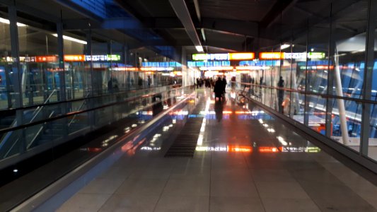 20180118_155448-warsaw_airport_january_2018