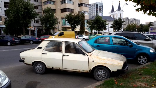 20171005-102654-bacau-romania-2017-october