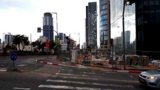 20171124-144204-jabotinsky-ramat-gan