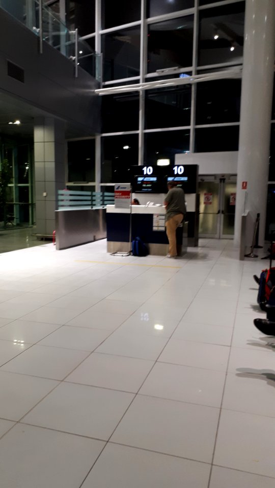20171007-200531-otopeni-airport