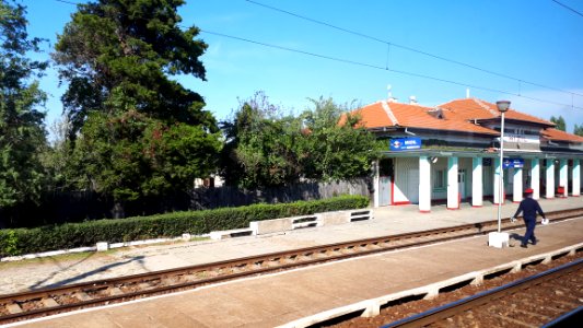 20171003-mizil-train-station-romania photo