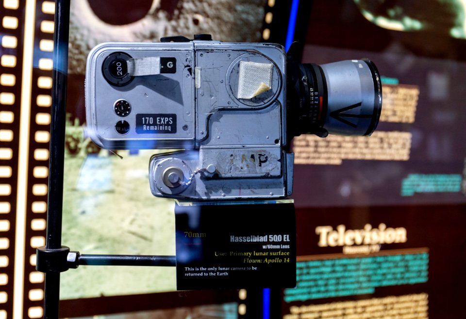 20180502_Apollo_14_camera_Cosmosphere