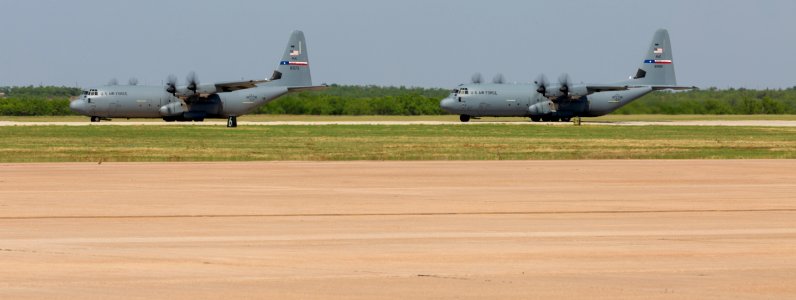 20180512_C-130J_Super_Hercules_Dyess_AFB_Air_Show_2018_14