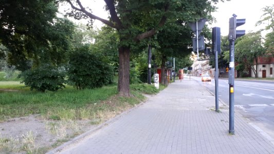 20180606_202427_Franciszkańska_Street_in_Łódź