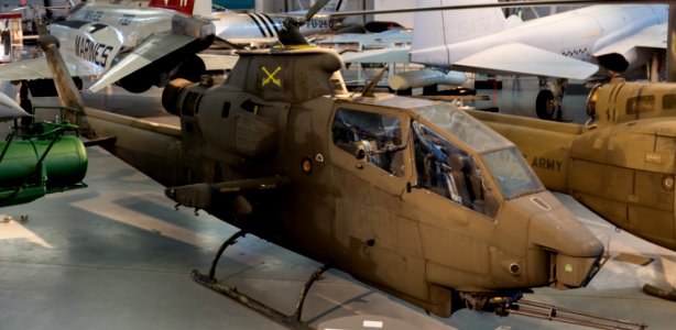 20180328_AH-1F_Cobra_Udvar-Hazy