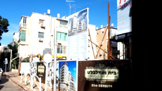 20180318-083316-weizman-street-givatayim-2018
