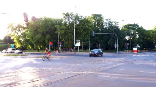 20180606_191609_Franciszkańska_Street_intersection_with_Polnocna