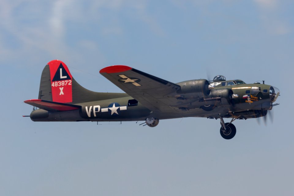 20180512_B-17_Flying_Fortress_Dyess_AFB_Air_Show_2018_4