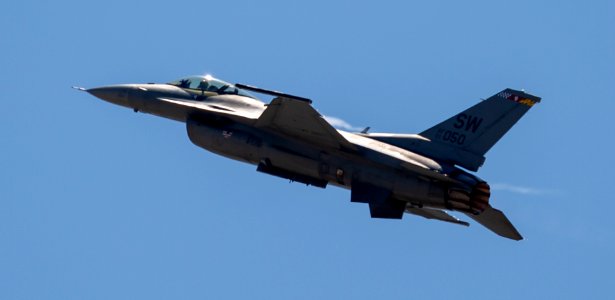 20180512_F-16_Demonstration_Dyess_AFB_Air_Show_2018_22