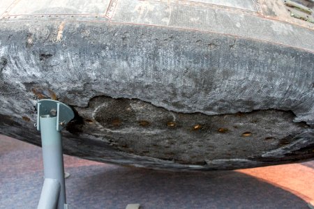 20180320_Apollo_12_heatshield_Virginia_Air_and_Space_Center-2