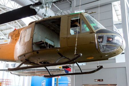 20180320_UH-1_Iroquois_Virginia_Air_and_Space_Center
