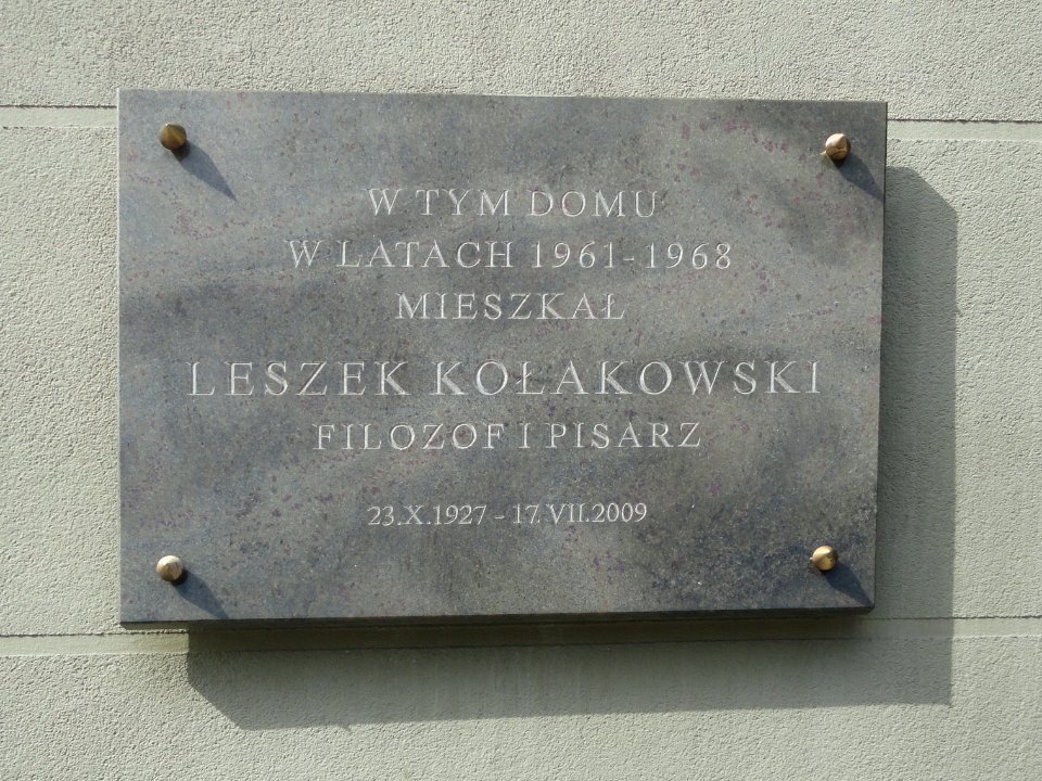 2018_Warszawa_Leszek_Kołakowski_tablica_Senatorska_40