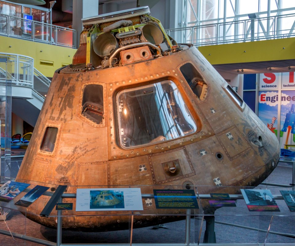 20180320_Apollo_12_Virginia_Air_and_Space_Center-2