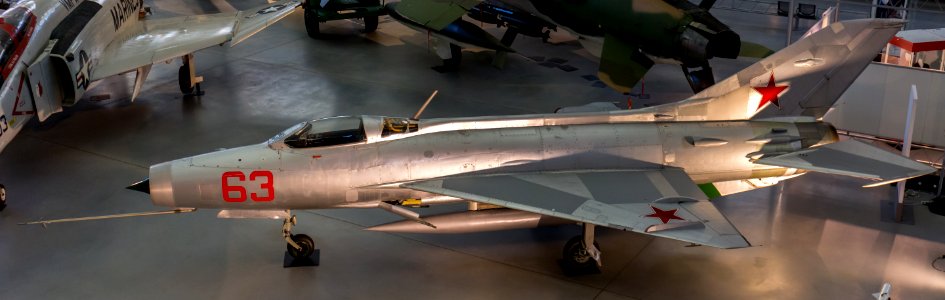 20180328_MiG-21_Udvar-Hazy_1