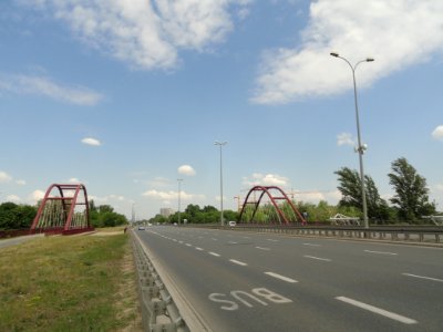 2018_Warszawa_Modlińska_most_nad_Kanałem_Żerańskim,_3