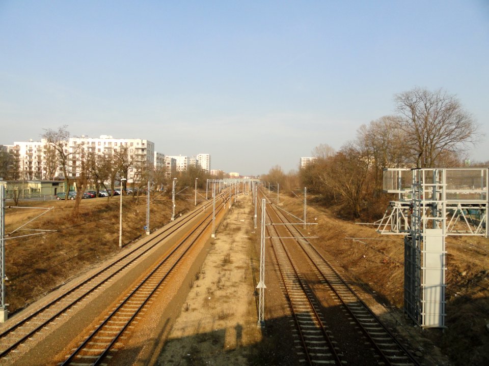 2018_Warszawa_linia_obwodowa_przy_Powązkowskiej
