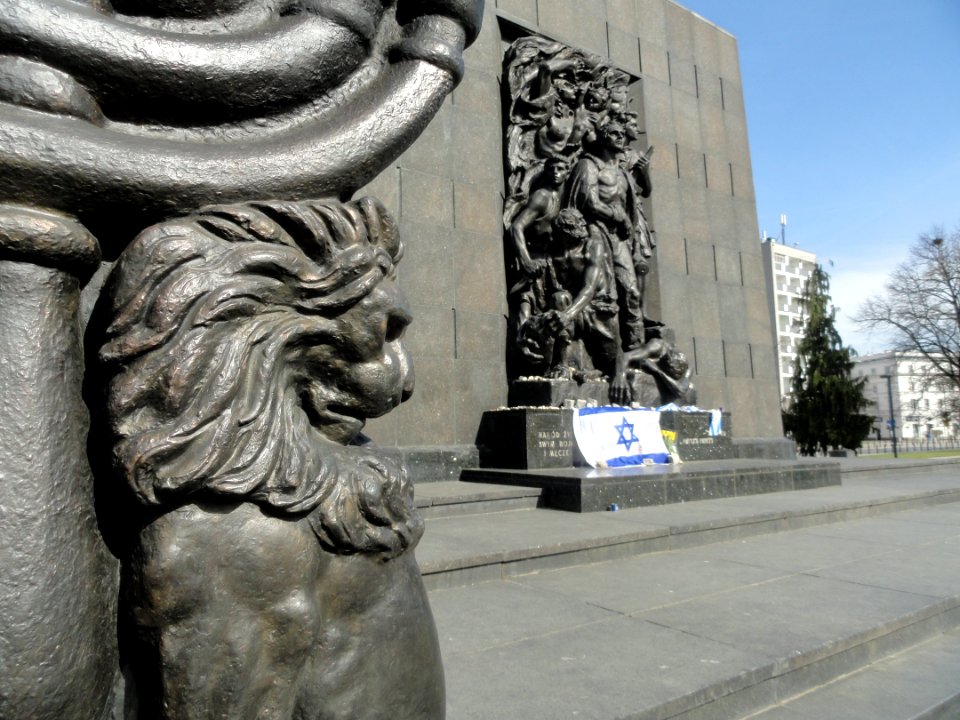 2018_Warszawa_Pomnik_Bohaterów_Getta