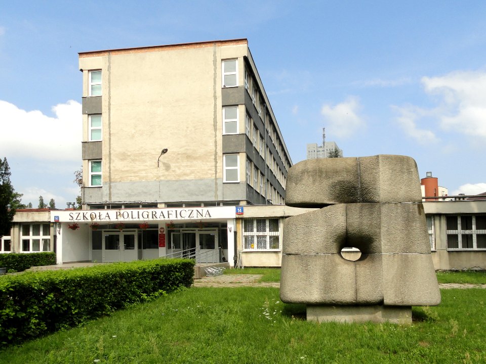 2018_Warszawa_Stawki_14,_Zespół_Szkół_Poligraficznych,_1
