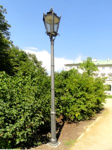 2018_Warszawa_Ogród_Krasińskich,_latarnia