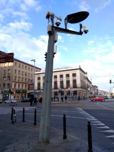 2018_Warszawa_rondo_de_Gaulle'a,_kamery