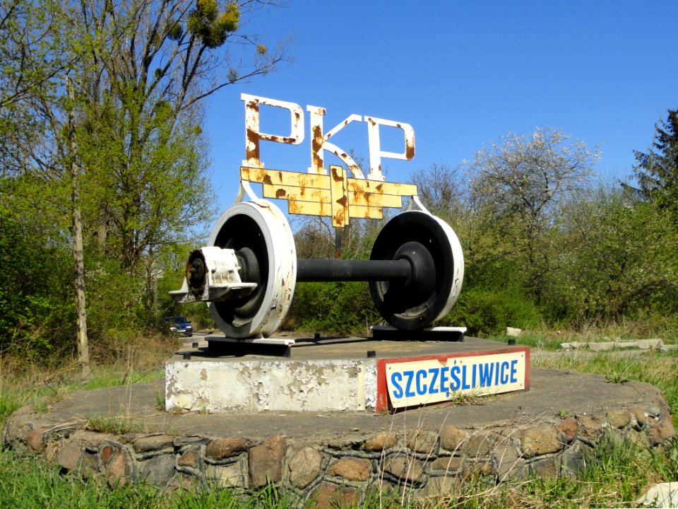 2018_Warszawa_Szczęśliwice_–_instalacja_przy_wjeździe