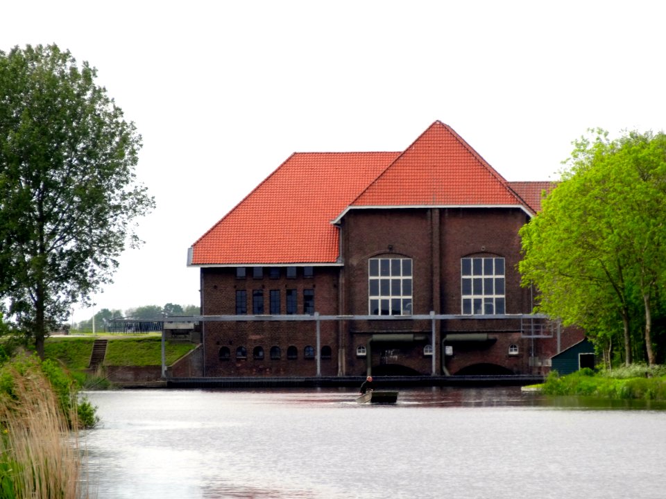 20140515_Ettenlandsch_Kanaal_met_gemaal_AF_Stroink