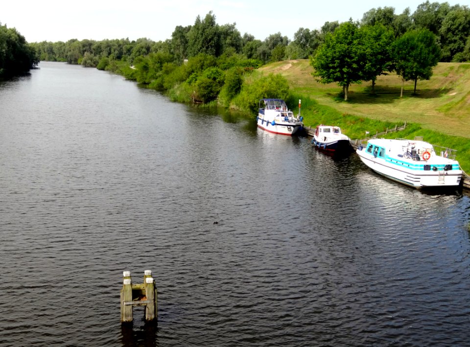 20140703_Lage_Vaart_bij_Lage_Knarsluis_en_Praambos