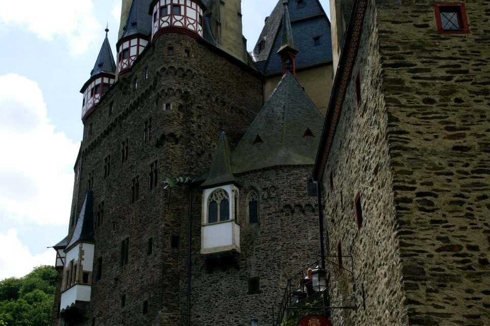 2014.06.21.125900_Burg_Eltz