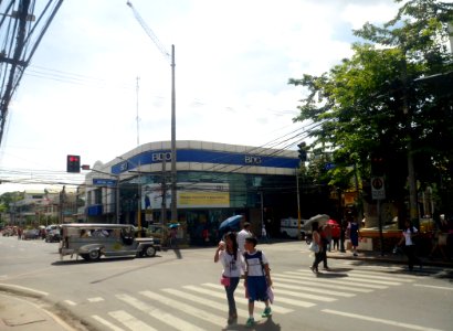 2014-11-03_P._Burgos_Street,_Batangas_City_Poblacion_006