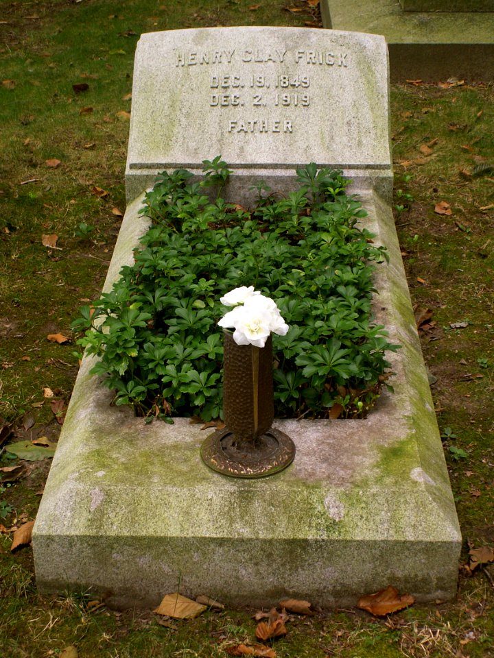 2014-09-05-Homewood-Cemetery-Henry-Clay-Frick-02