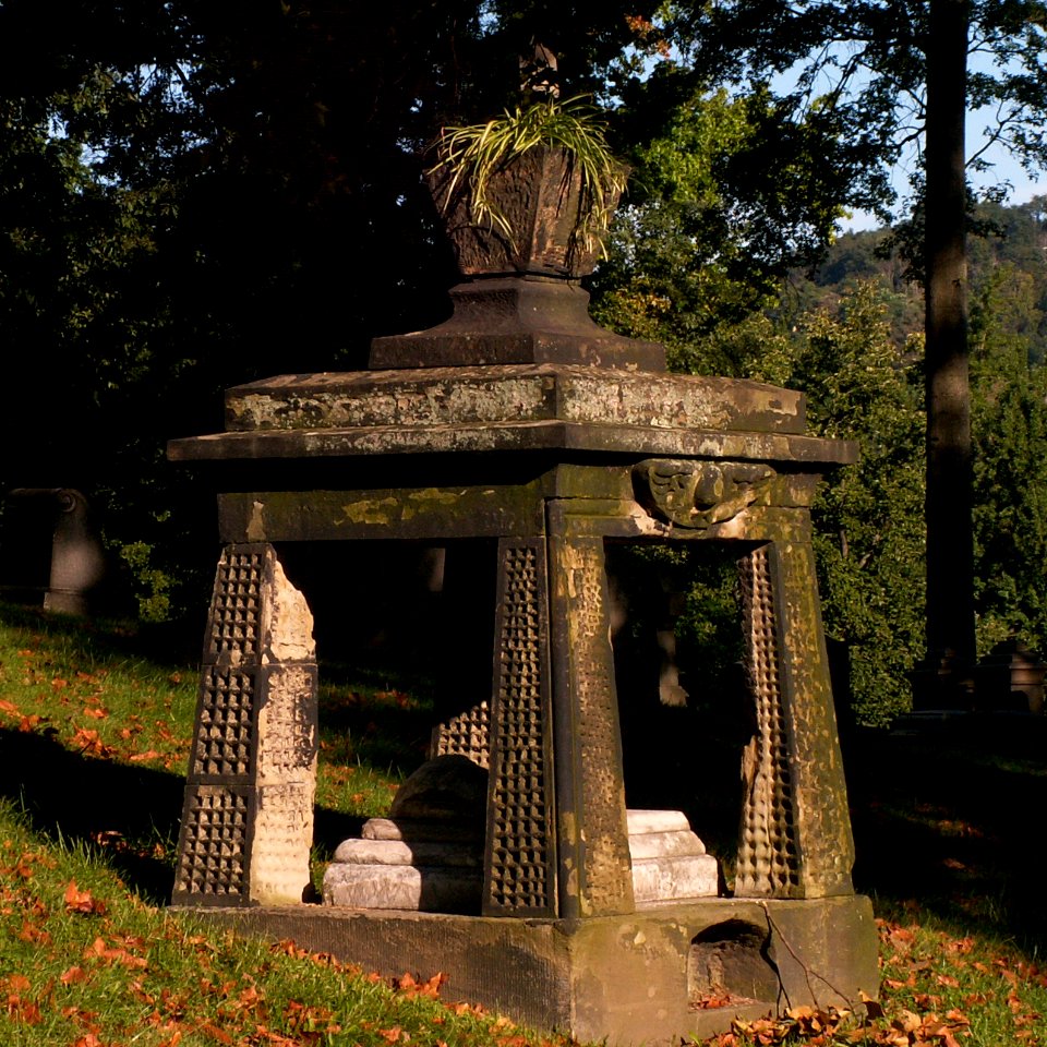 2014-09-08-Allegheny-Cemetery-Warden-01