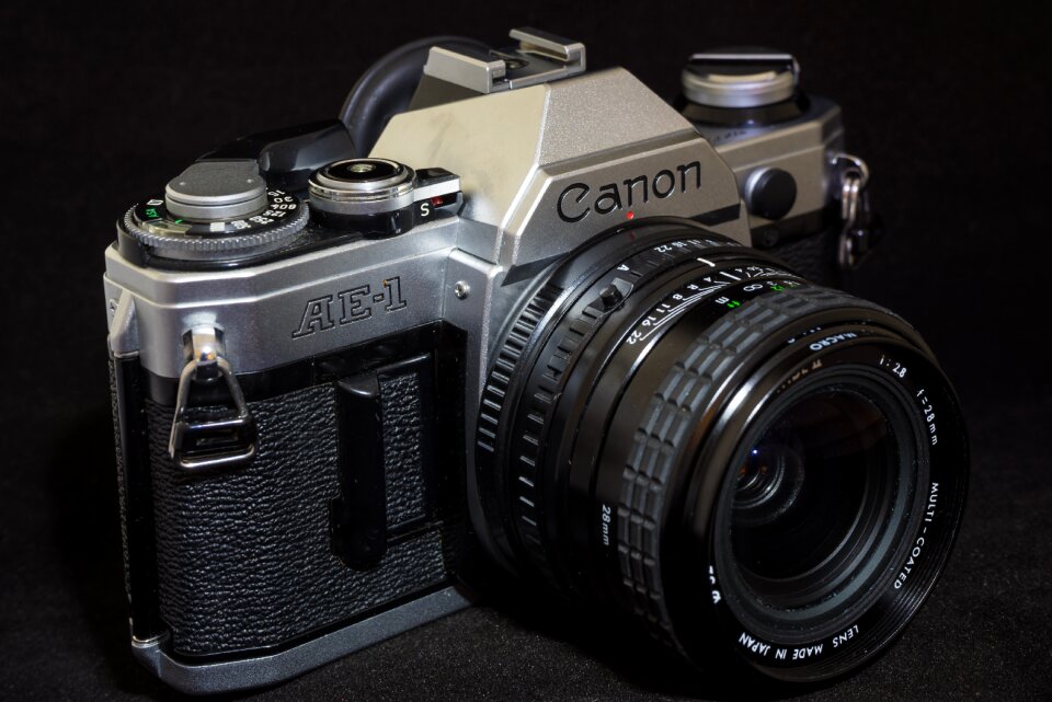 Film shutter camera