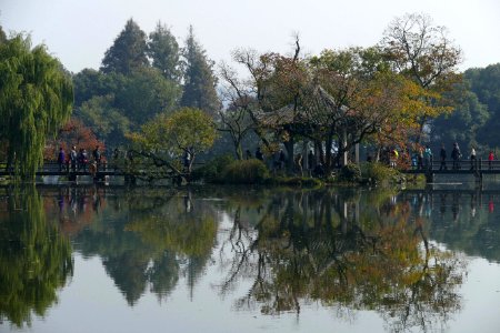 2014.11.21.113642_Three_Pools_Mirroring_the_Moon_Xihu_Hangzhou