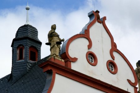 2014.06.21.120307_City_Hall_gable_Münstermaifeld