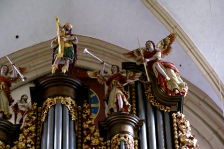 2014.06.21.113810_Pipe_organ_Stiftskirche_Münstermaifeld
