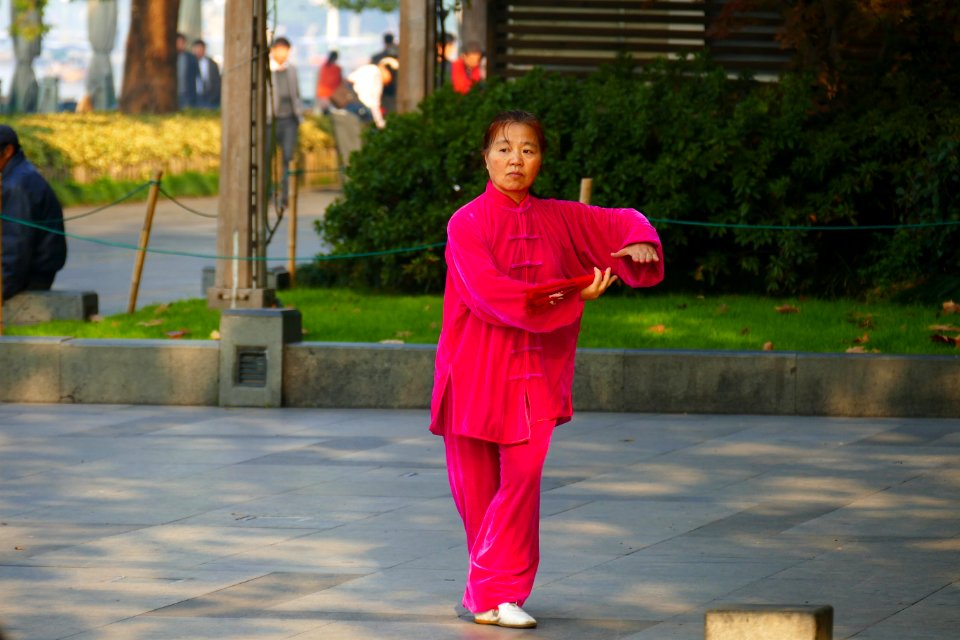 2014.11.21.083710_Tai_Chi_Sangongyuan_Park_Xihu_Hangzhou