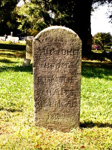 2014-09-29-Zelienople-Cemetery-Elisabeth-Schmitt-01