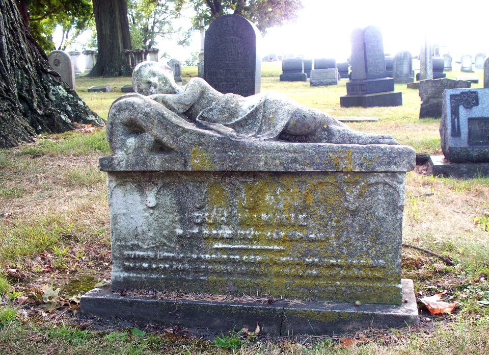 2014-09-07-Union-Dale-Cemetery-Our-Minnie-01