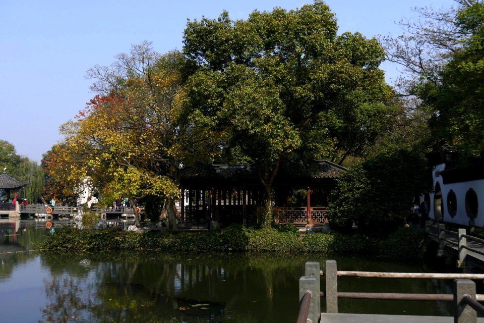 2014.11.21.112332_Three_Pools_Mirroring_the_Moon_Xihu_Hangzhou