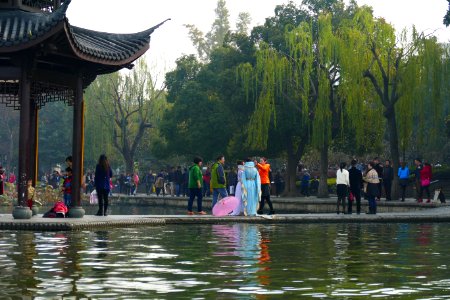 2014.11.21.101936_Pagoda_Xihu_Hangzhou
