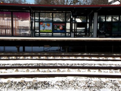 2014.01.23.135820_Metropark_train_station_Iselin_NJ