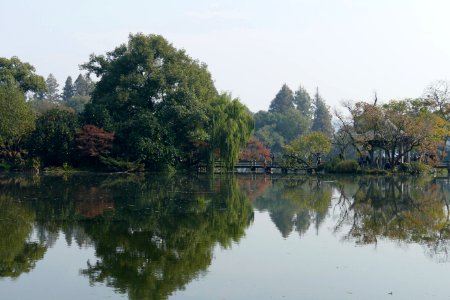 2014.11.21.113627_Three_Pools_Mirroring_the_Moon_Xihu_Hangzhou