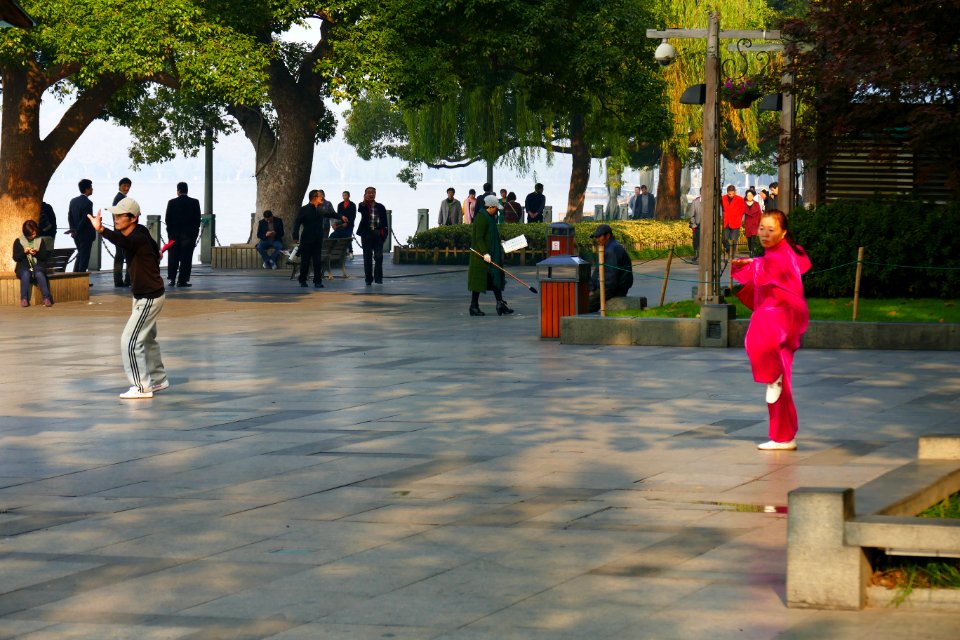 2014.11.21.083715_Ta_Chi_Sangongyuan_Park_Xihu_Hangzhou